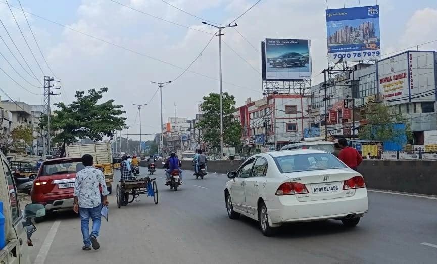 Shapur Chowrasta City Outgoing