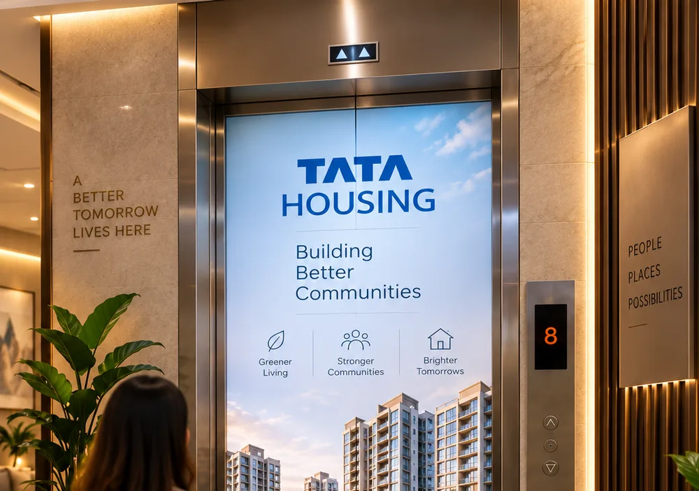 Why apartment lift screens work for local businesses